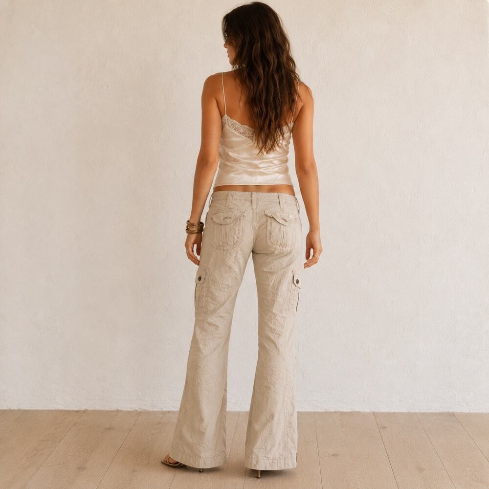 Amethyst Y2K NWT Deadstock Khaki Low Rise Cargo Bootcut Capri Pants - Picture 5 of 14